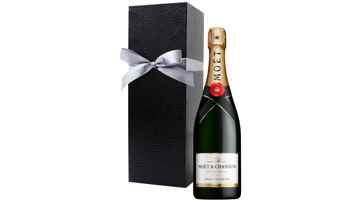 Moet & Chandon Imperial Brut with Black Gift Box | Wine.com