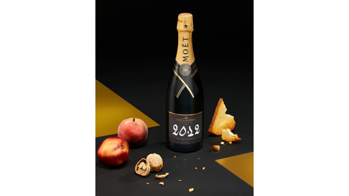 Moet & Chandon Grand Vintage Extra Brut 2012 | Wine.com