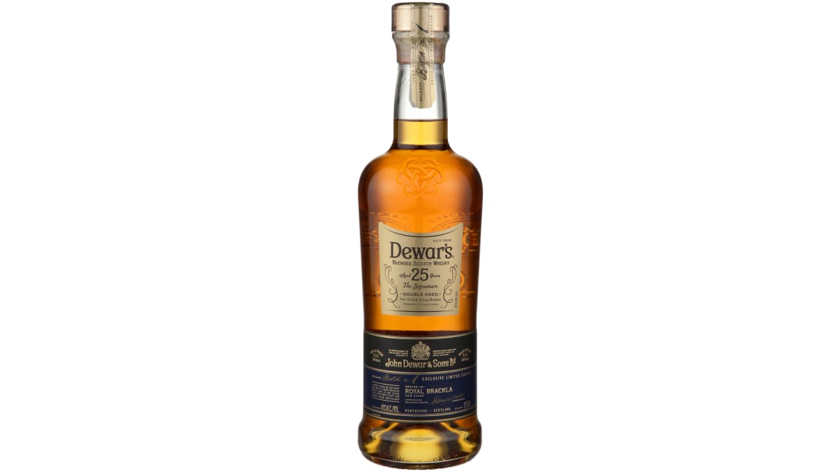 Dewar's 25 Year Signature Blended Scotch Whisky | Wine.com