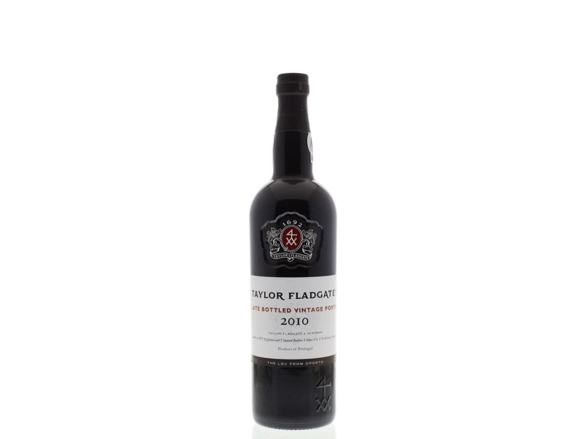 タヴェル　2010 古酒 Taylor Fladgate Late Bottled Vintage Port 2010 | Wine.com