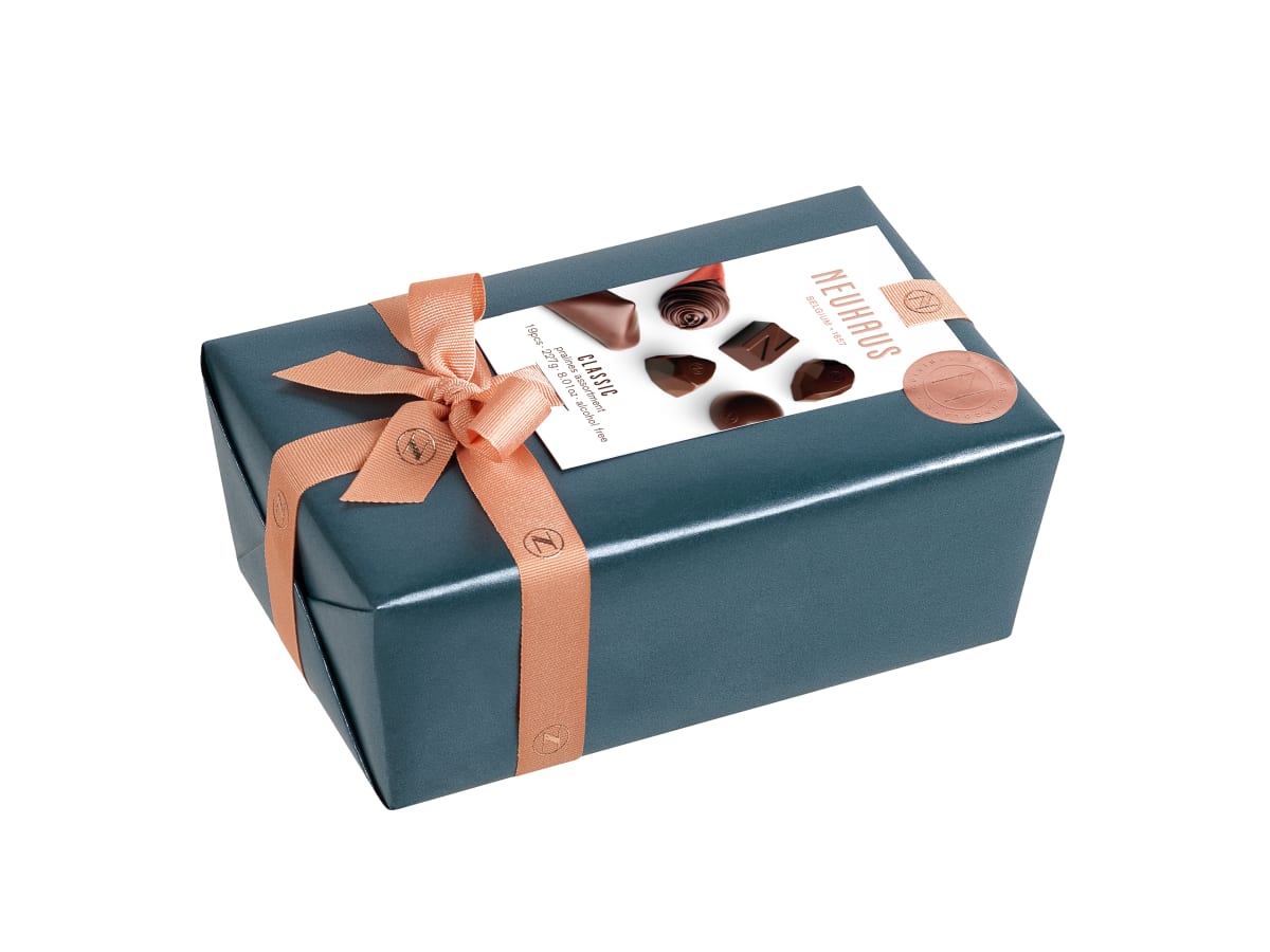 ボールナール、マルヌブランシュ　5本セット 95 Point Zinfandel & Neuhaus Dark Chocolates Gift Set | Wine.com