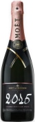 Moet & Chandon Grand Vintage Brut Rose 2015  Front Bottle Shot
