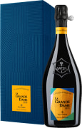 Veuve Clicquot La Grande Dame by Paola Paronetto with Gift Box 2015  Front Bottle Shot