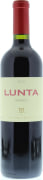 Lunta Malbec 2010 Front Bottle Shot