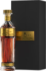 Calumet Farm 18 Year Old Trophy Decanter Kentucky Straight Bourbon Whiskey with Gift Box Front Bottle Shot
