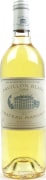 Chateau Margaux Pavillon Blanc 2004  Front Bottle Shot