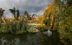 Chateau Les Carmes Haut-Brion Château les Carmes Haut Brion Winery Image