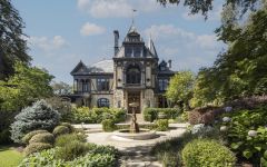 Beringer Vineyards Historic Rhine House Winery Image
