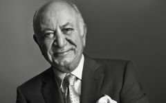 Darioush Darioush Proprietor Darioush Khaledi Winery Image