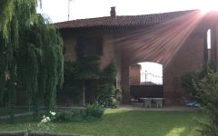 Marchesi Incisa della Rocchetta Marchesi Incisa Courtyard Winery Image