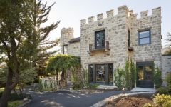 Stags' Leap Winery Manor House Winery Image