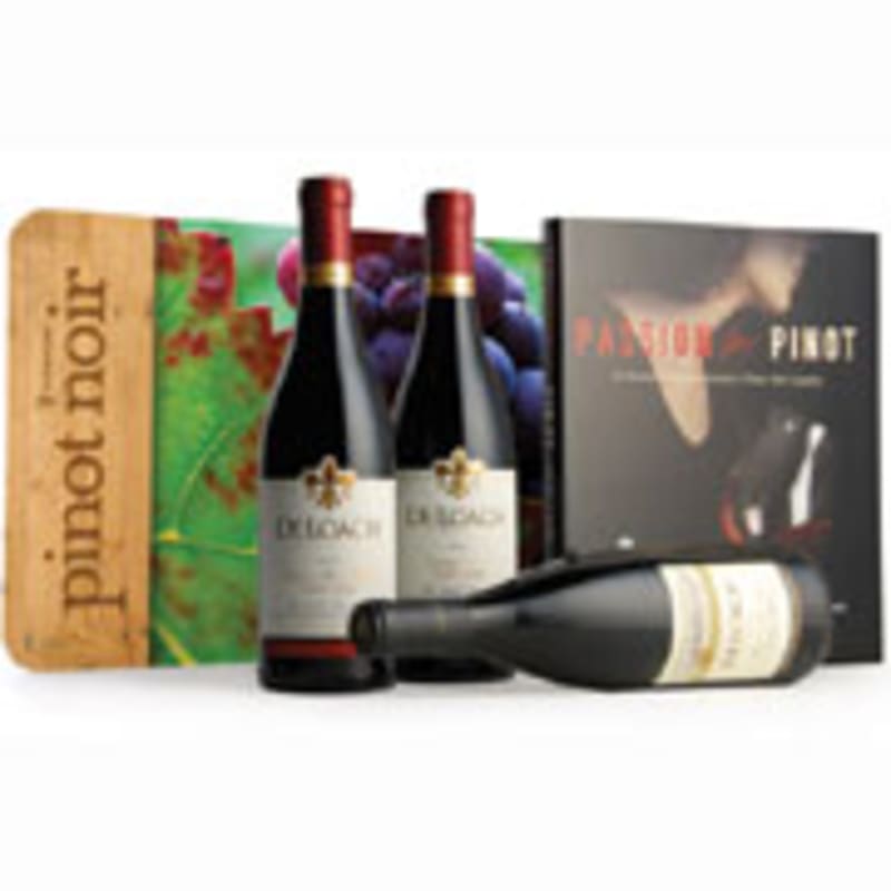 Pinot Noir Vineyard Sampler Wine Gift Set Gift Product Image