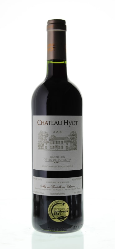 Chateau Hyot 2010 Front Bottle Shot
