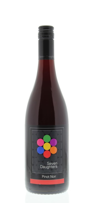 Seven Daughters Pinot Noir 2011 Front Bottle Shot