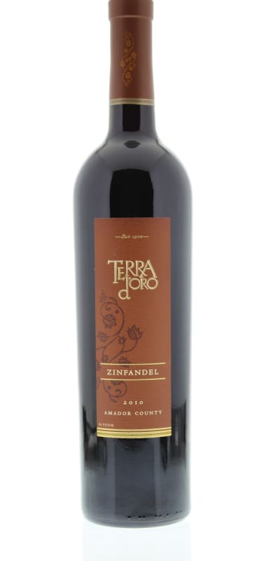 Terra d'Oro Zinfandel 2010 Front Bottle Shot