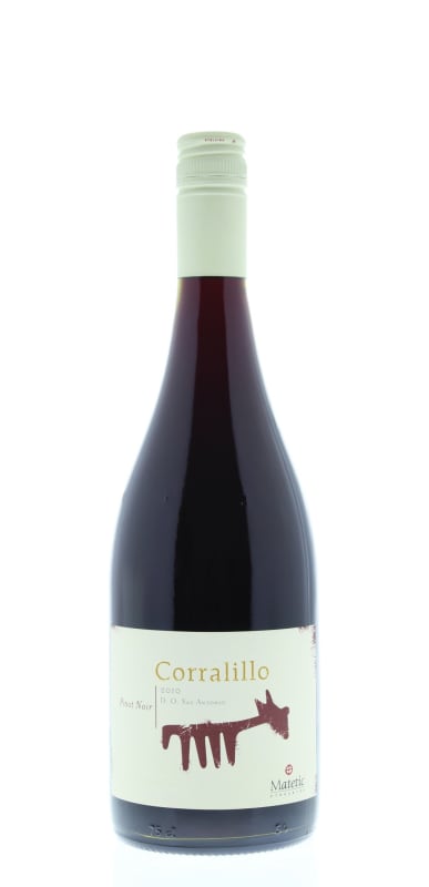 Matetic Corralillo Pinot Noir 2010 Front Bottle Shot