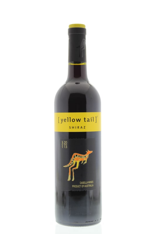Yellow Tail Shiraz 2013 Front Bottle Shot