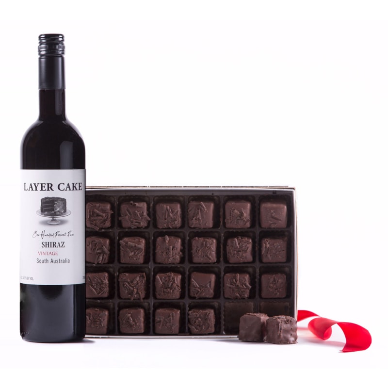 Layer Cake Delight Gift Set Gift Product Image
