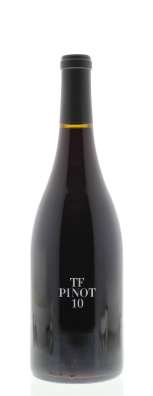 Tyler Florence Gallery Vineyard Pinot Noir 2010 Front Bottle Shot
