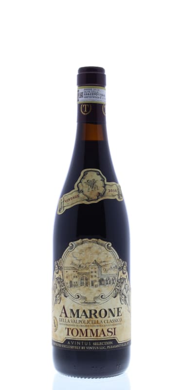 Tommasi Amarone della Valpolicella Classico 2010 Front Bottle Shot
