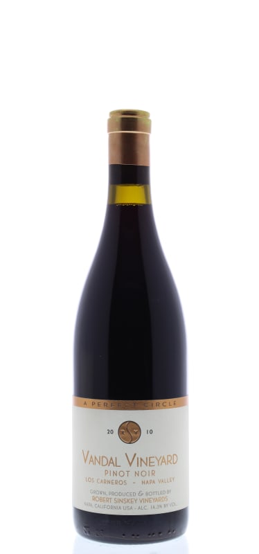 Robert Sinskey Vandal Vineyard Pinot Noir 2010 Front Bottle Shot