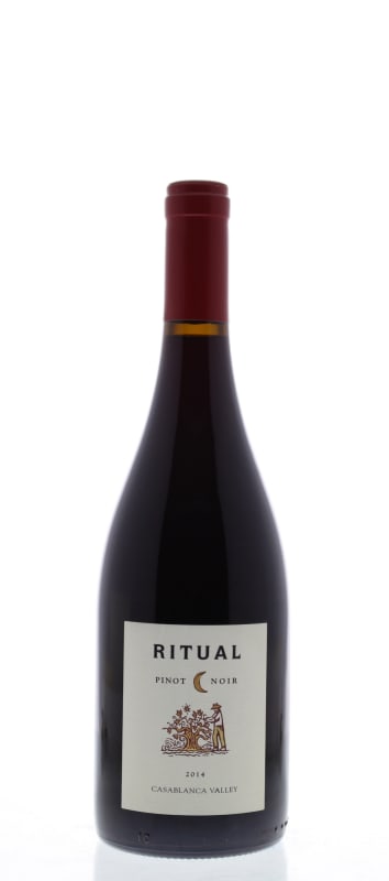 Ritual Casablanca Valley Pinot Noir 2014 Front Bottle Shot