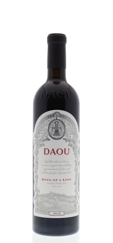 DAOU Soul of a Lion 2012 Front Bottle Shot