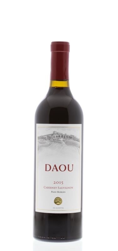 DAOU Cabernet Sauvignon 2015 Front Bottle Shot