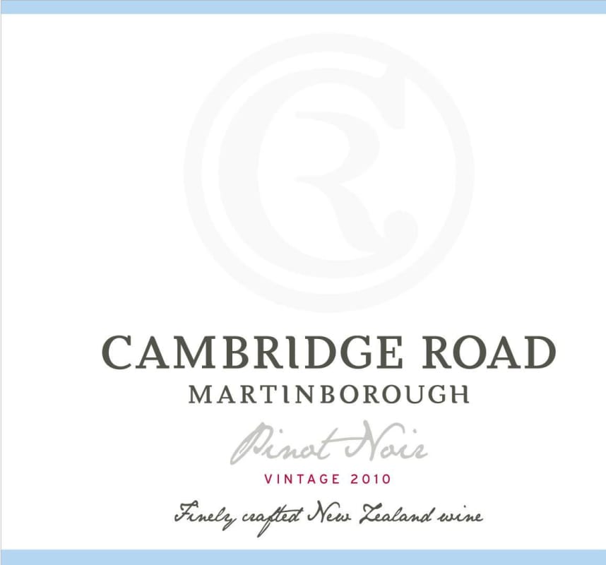 Cambridge Road Vineyard Pinot Noir 2010 Front Label