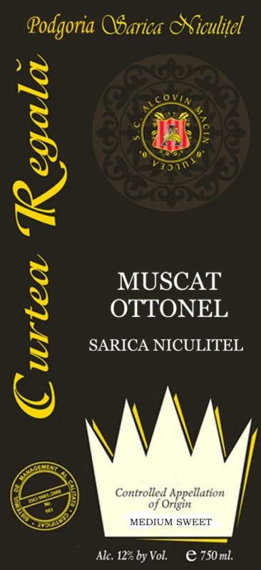 Curtea Regala Vinuri de Macin Curtea Regala Muscat Ottonel 2013 Front Label