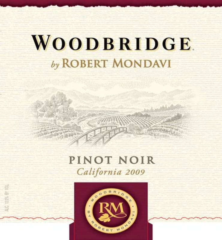 Woodbridge Pinot Noir 2009 Front Label