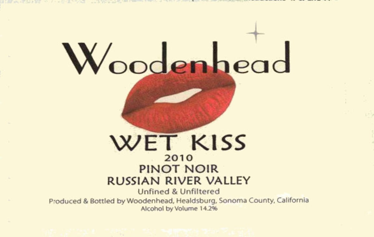 Woodenhead Wet Kiss Pinot Noir 2010 Front Label