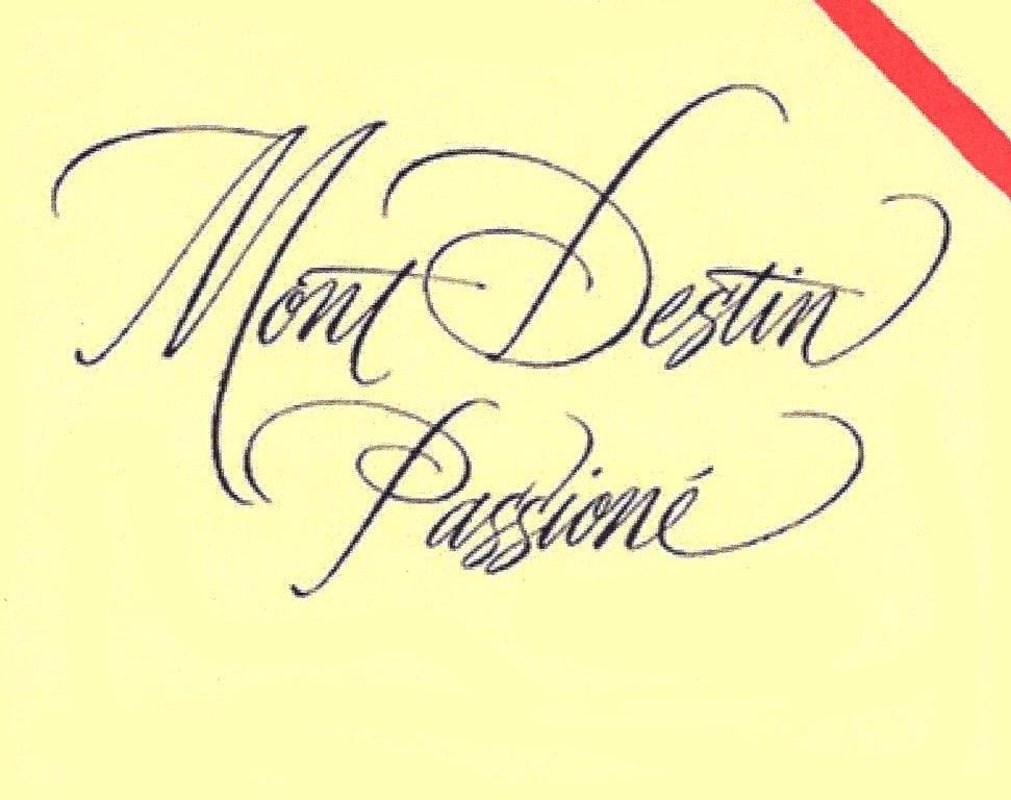 Mont Destin Passione 2011 Front Label