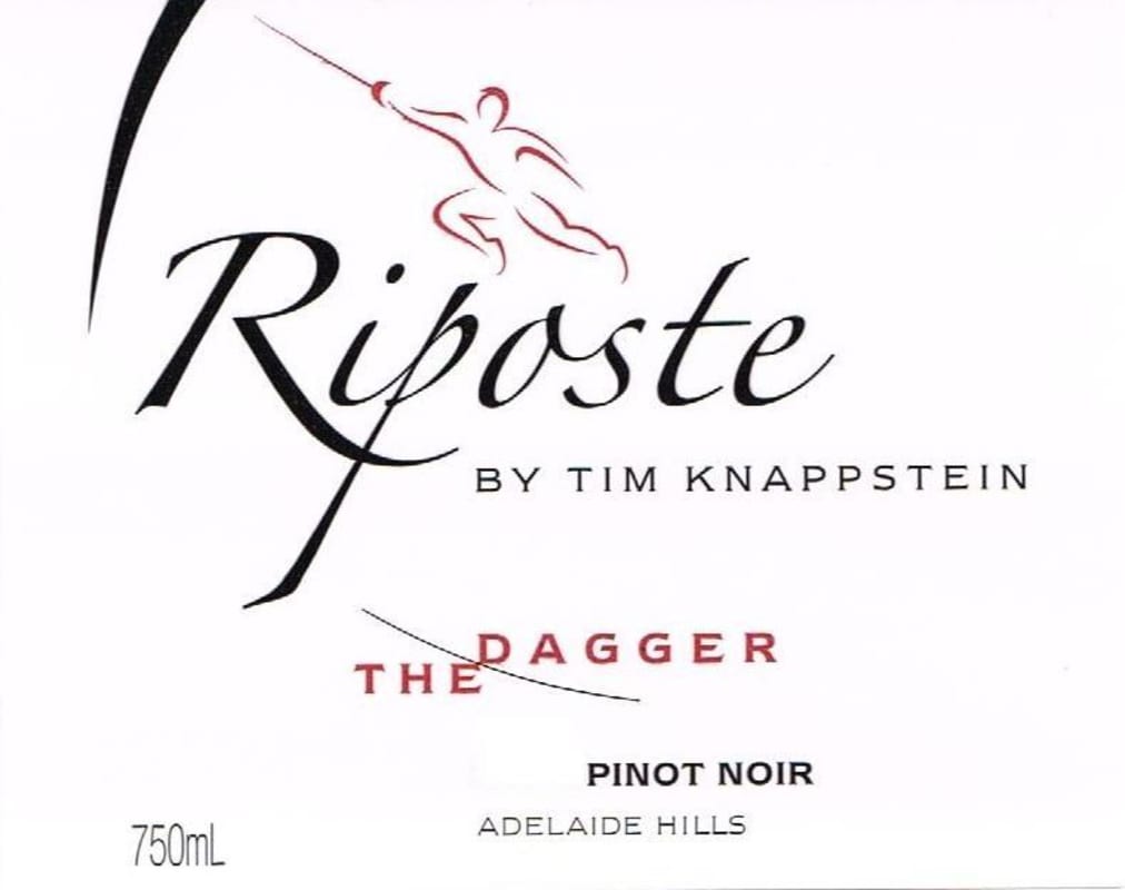 Riposte The Dagger Pinot Noir 2015 Front Label