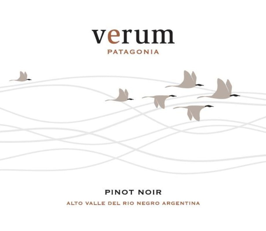 Verum Pinot Noir 2010 Front Label