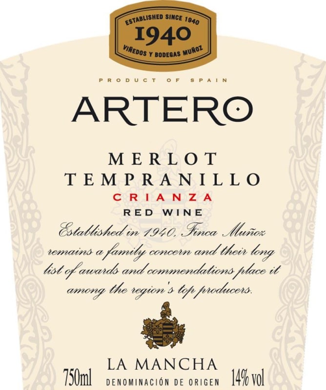 Vinedos & Bodegas Munoz Artero Crianza Merlot Tempranillo 2013 Front Label