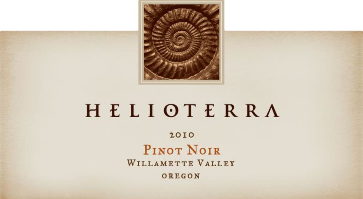 Helioterra Wines Pinot Noir 2010 Front Label