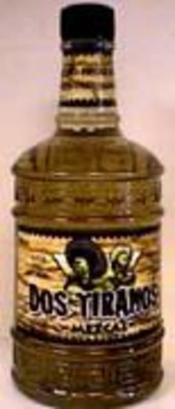 Dos Tiranos Mezcal Tequila Gift Product Image