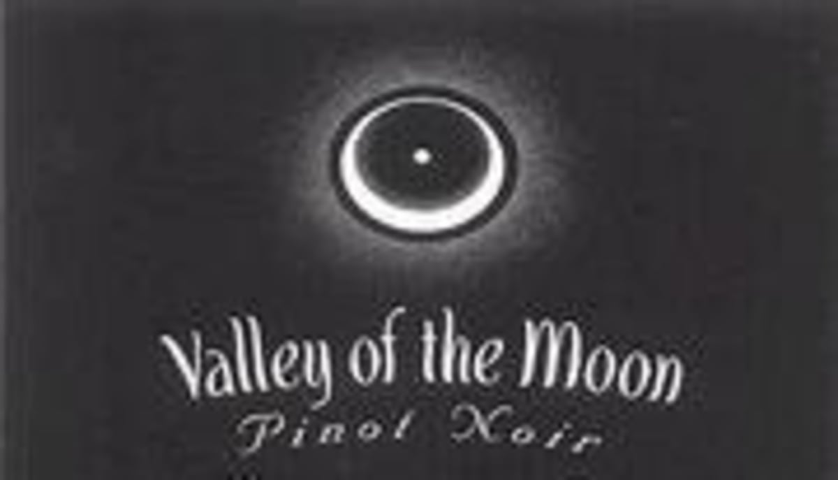 Valley of the Moon Pinot Noir 1999 Front Label