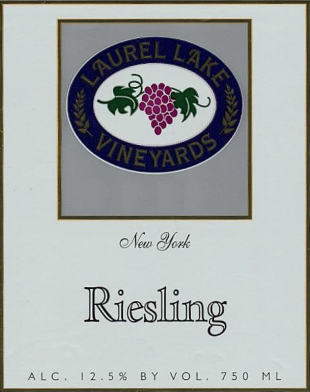 Laurel Lake Reisling 2011 Front Label