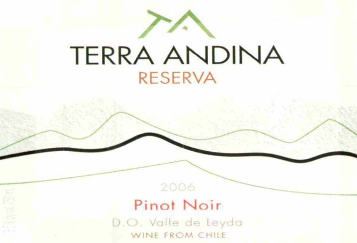 Terra Andina Reserva Pinot Noir 2006 Front Label