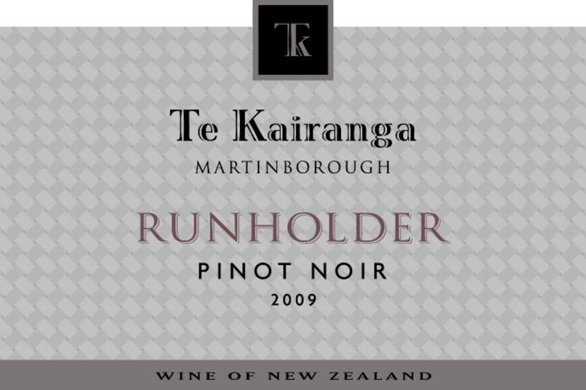 Te Kairanga Runholder Pinot Noir 2009 Front Label
