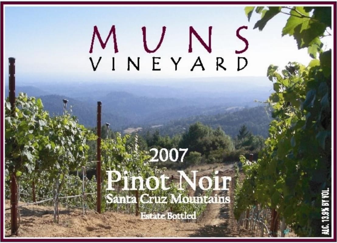 Muns Vineyard Pinot Noir 2007 Front Label