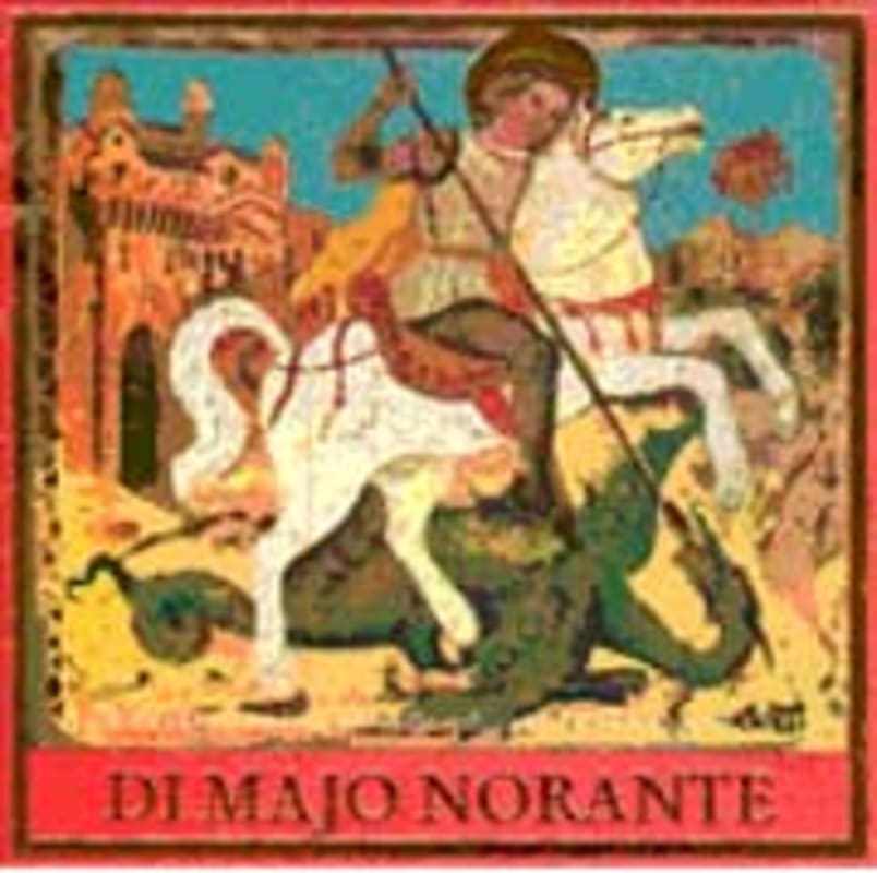 Di Majo Norante Aglianico 2000 Front Label
