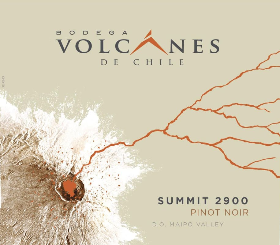 Bodega Volcanes de Chile Summit 2900 Pinot Noir 2013 Front Label