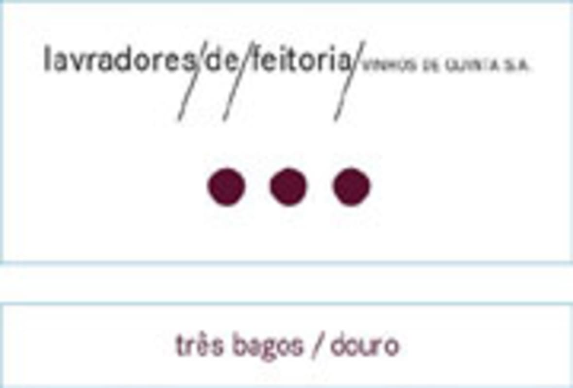 Lavradores de Feitoria Tres Bagos 2003 Front Label
