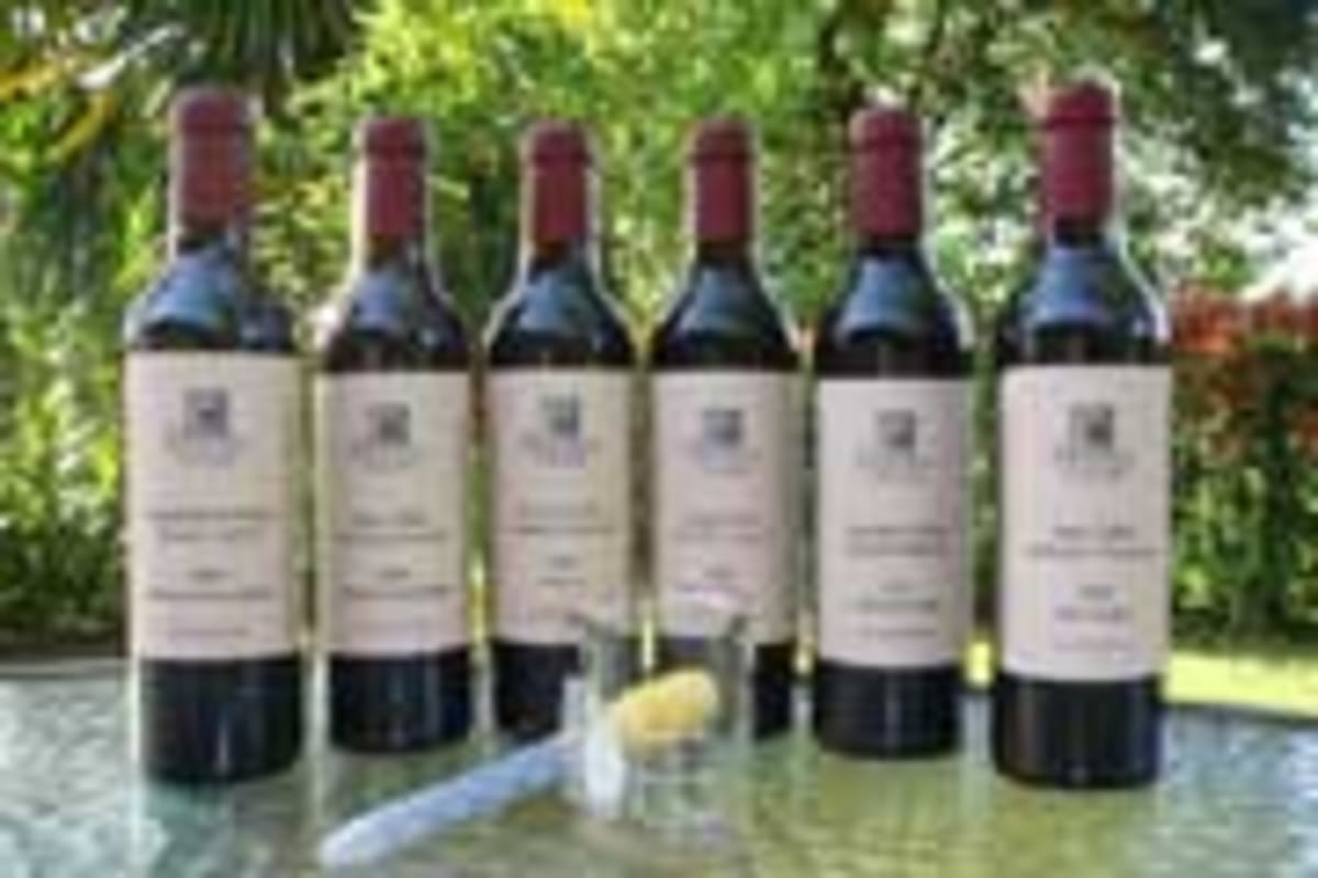 The Blending Cellar Blending Kit Gift Product Image