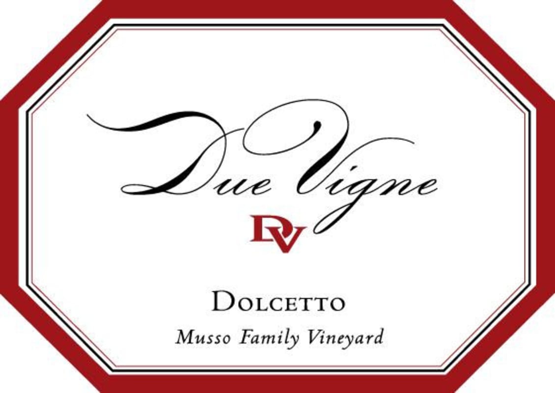 Due Vigne di Famiglia Dolcetto 2015 Front Label