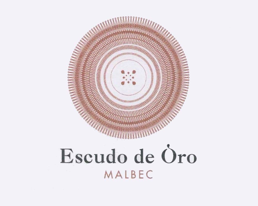 Escudo de Oro Malbec 2015 Front Label