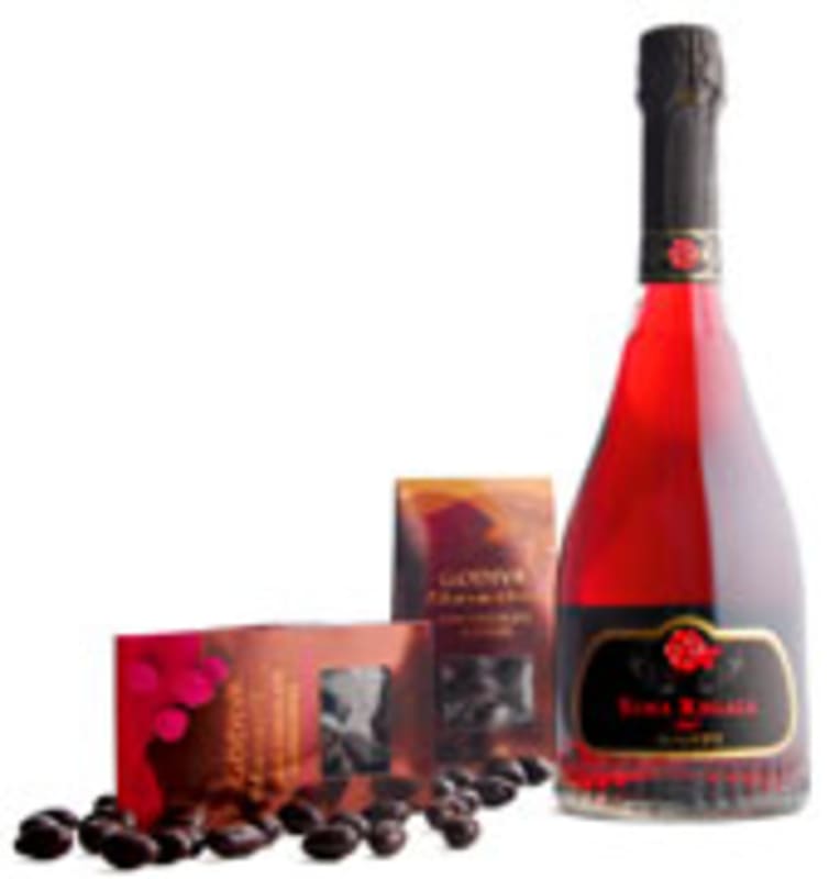 Rosa Regale Sparkler & Godiva Gift Product Image